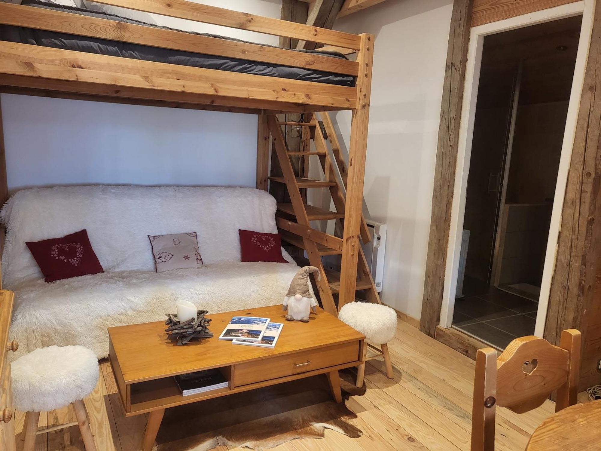 Bed and Breakfast Le Nid Des Cerfs Essert-Romand Exterior foto